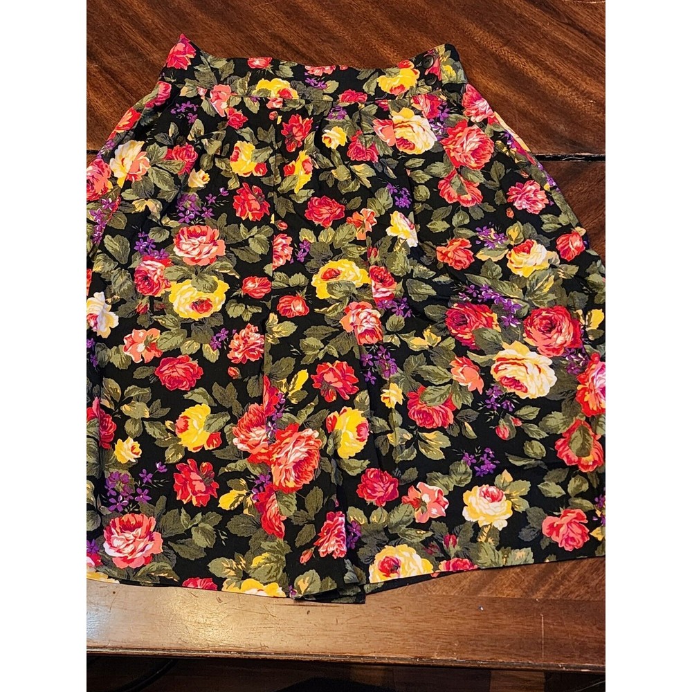 NWOT Bobbi Brooks Woman’s Size M Skort Split Skirt Floral flowers VINTAGE Y2K - Picture 3 of 3